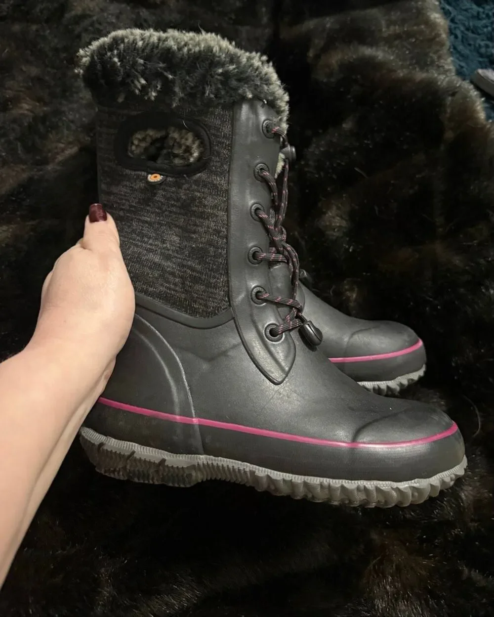 Bogs Kids Arcata Knit Insulated Winter Waterproof Snow Boot, Black Multi, 2